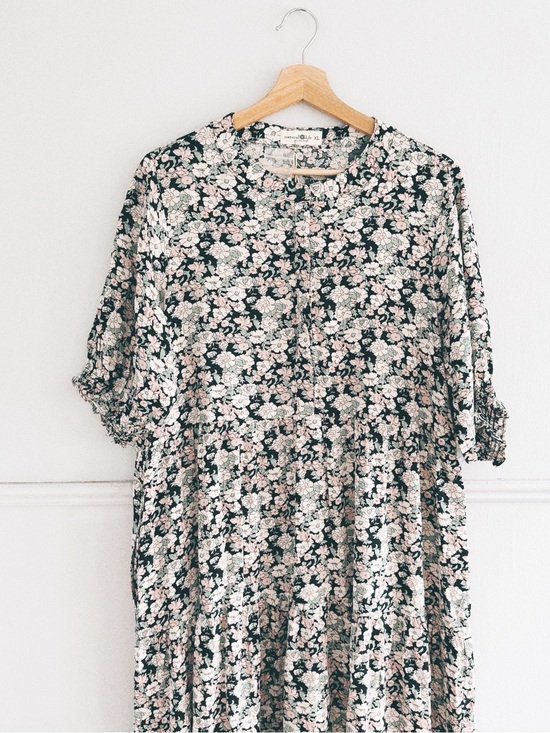 NATURAL LIFE Dresses & Skirts - NATURAL LIFE > Floral Prairie Dress